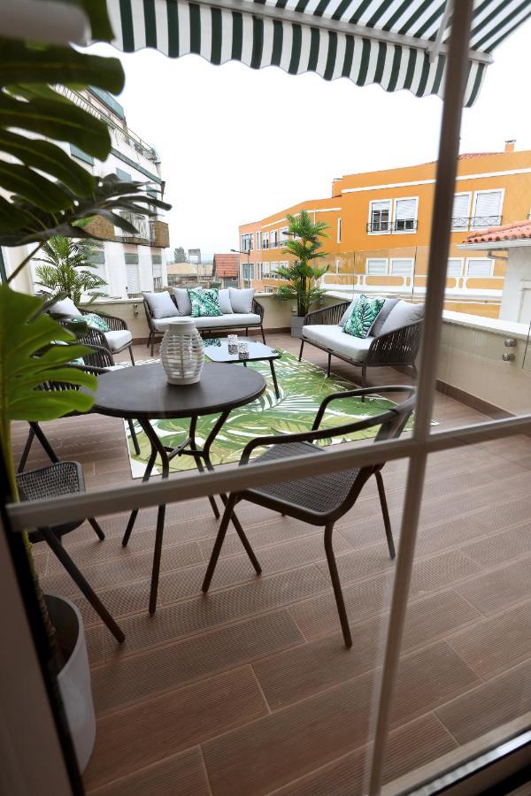 Glass Boutique - Rooms & Suites มาริญญากรันเจ ภายนอก รูปภาพ