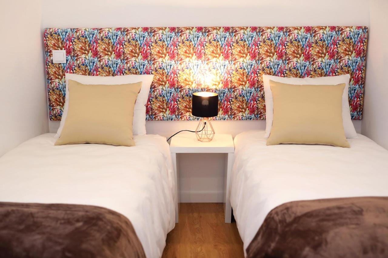 Glass Boutique - Rooms & Suites มาริญญากรันเจ ภายนอก รูปภาพ